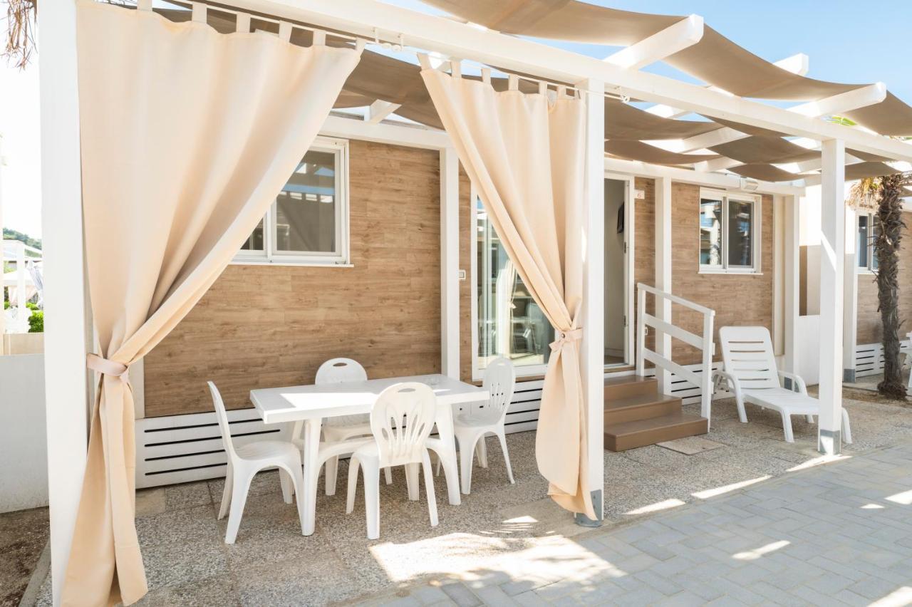 Camping Norina Pesaro Bagian luar foto