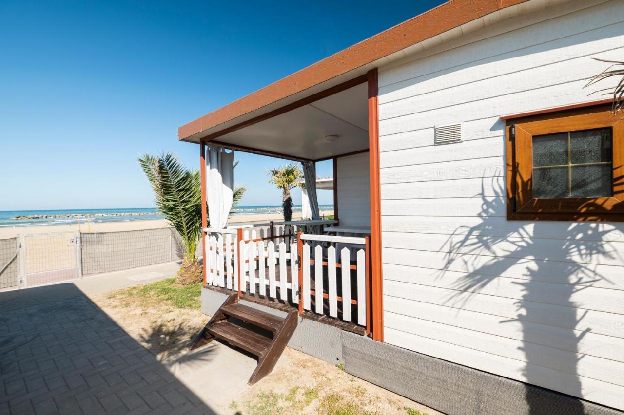 Camping Norina Pesaro Bagian luar foto