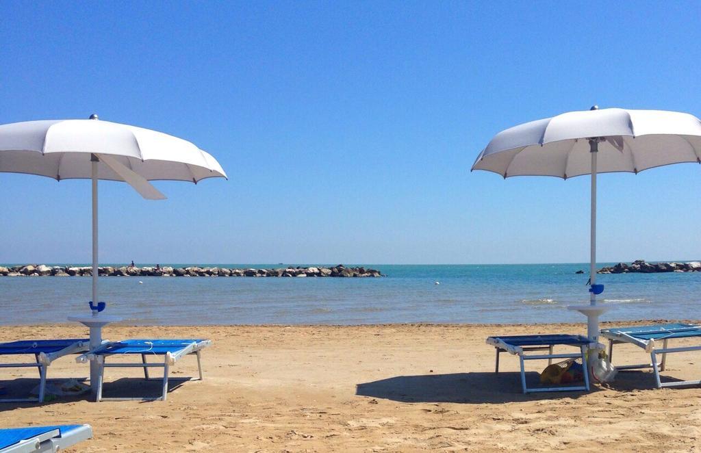 Camping Norina Pesaro Bagian luar foto