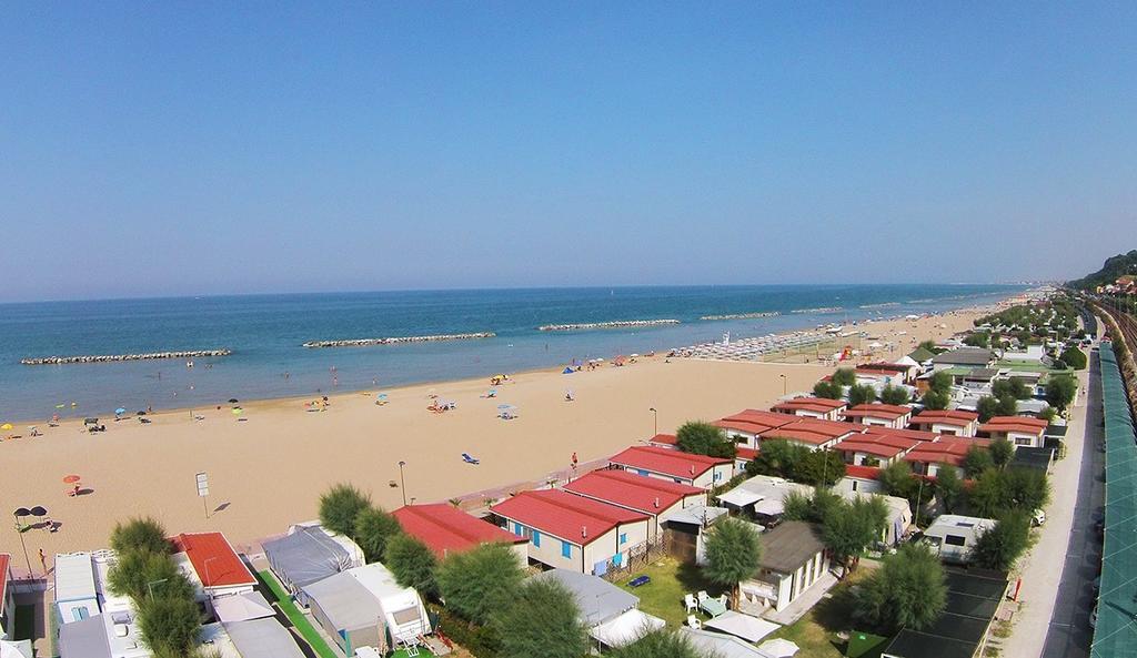 Camping Norina Pesaro Bagian luar foto