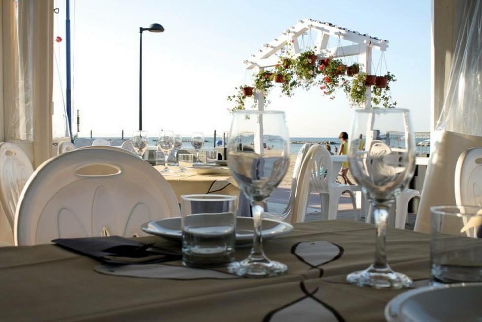 Camping Norina Pesaro Bagian luar foto